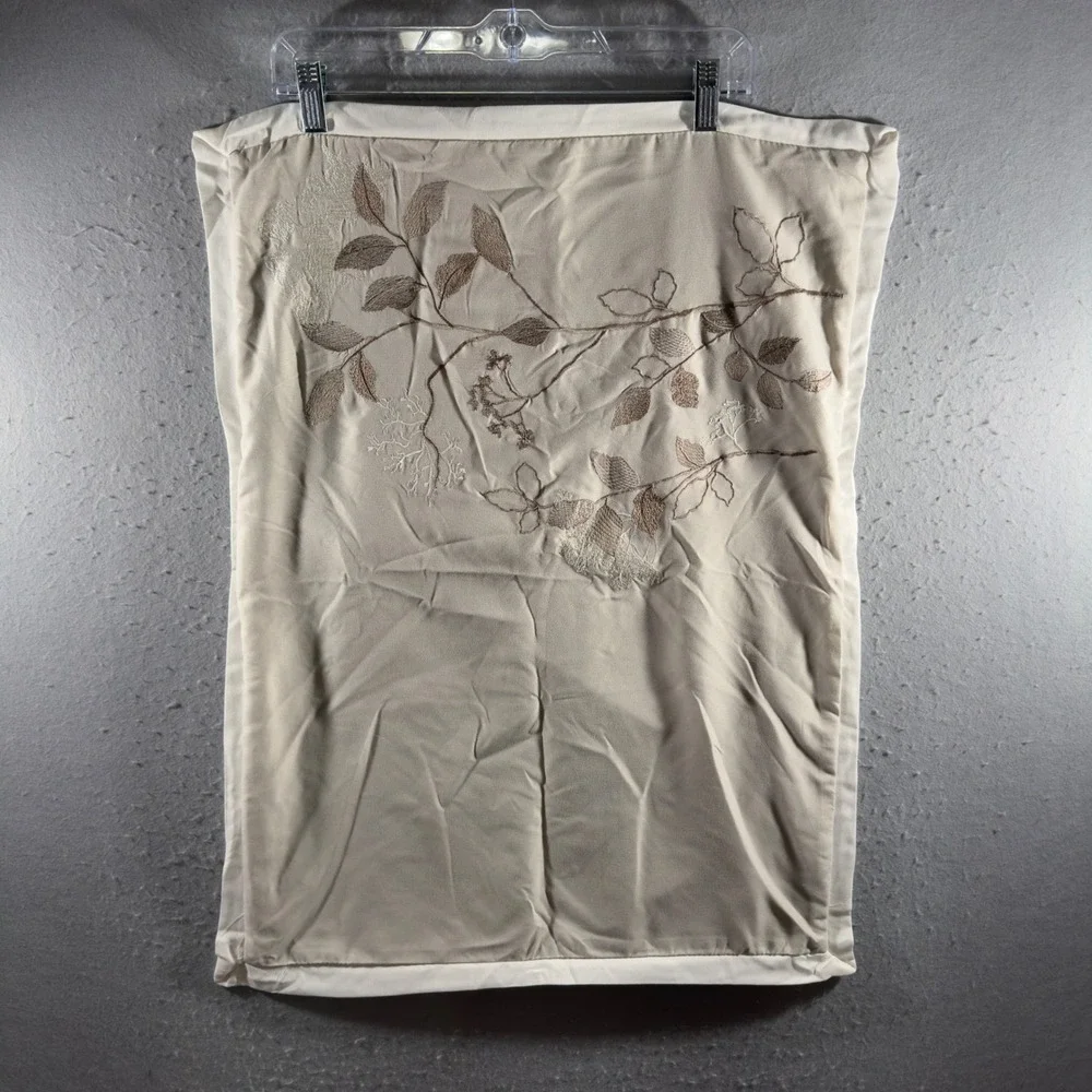 3097 | Nanshing 2 Shams Throw Pillow Set Cream Floral Embroidered Cottagecore